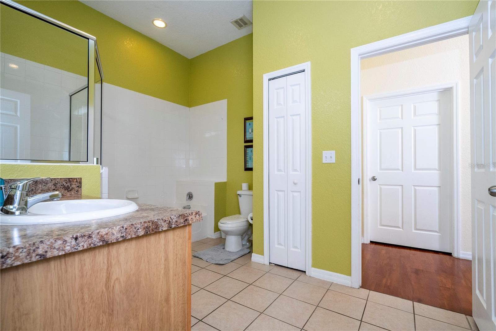 Condominium at 9051 TREASURE TROVE LN #505, KISSIMMEE, photo 44 of 77