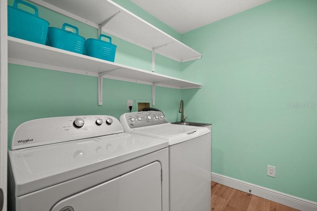 Single Family Residence at 2109 CYPRESS POINT DR N, CLEARWATER, photo 20 of 30