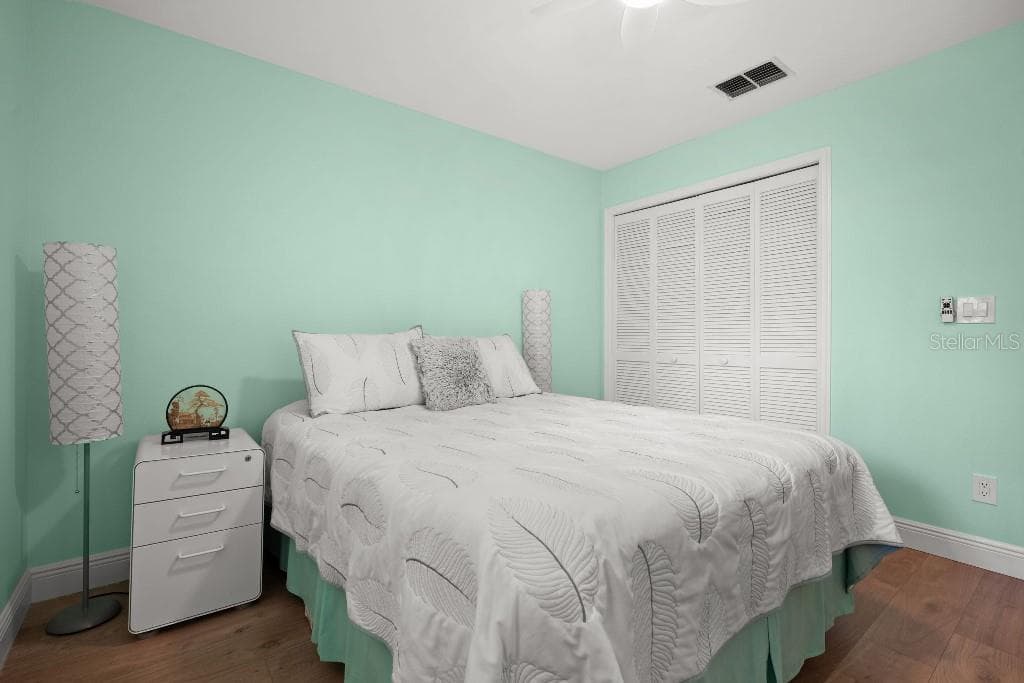 Single Family Residence at 2109 CYPRESS POINT DR N, CLEARWATER, photo 22 of 30