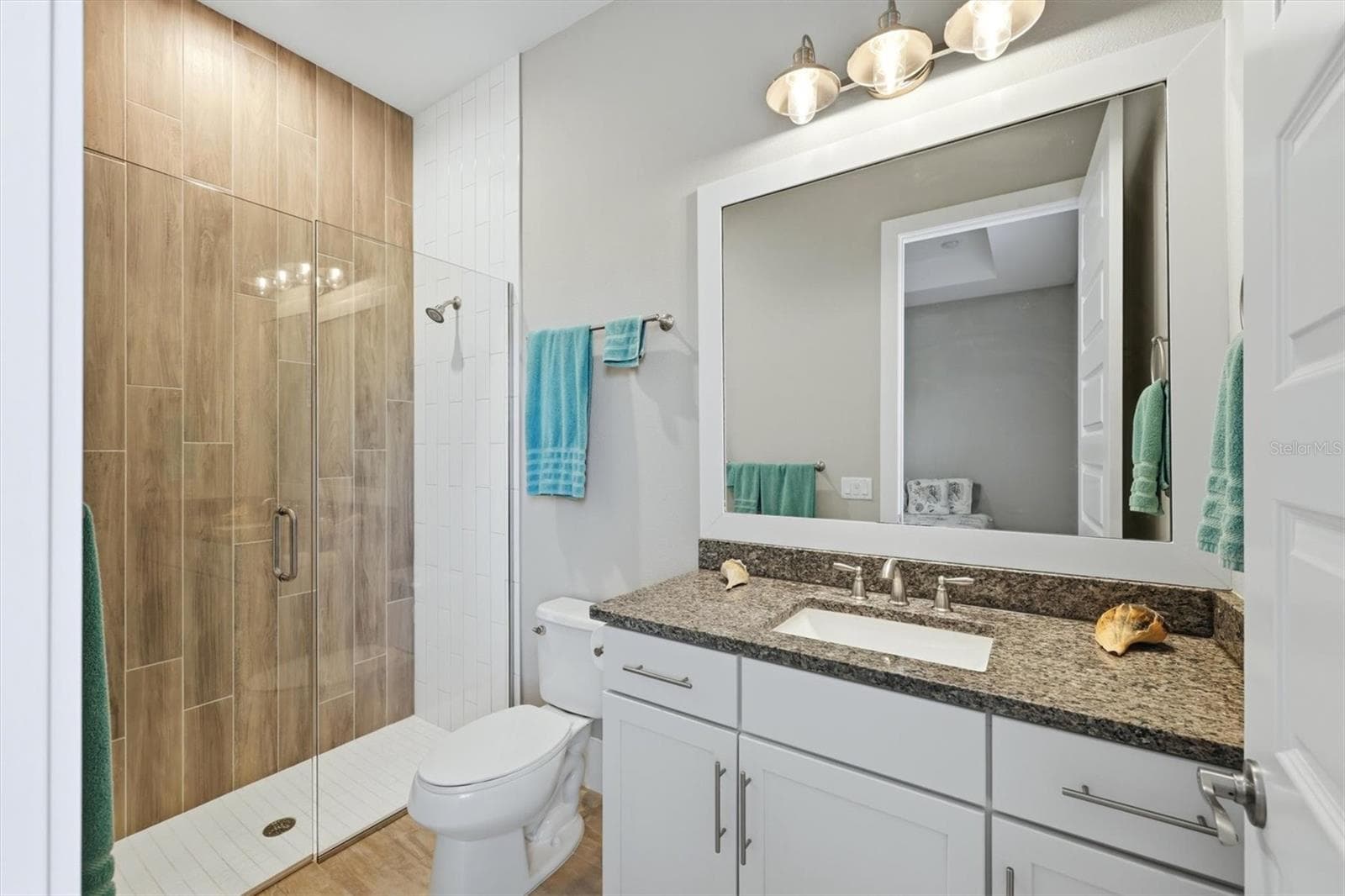 Single Family Residence at 1914 KENNEDY CT, TERRA CEIA, photo 13 of 45