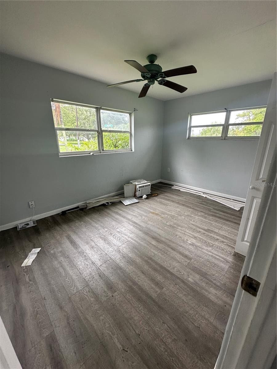 Single Family Residence at 5323 CARLTON RD, NEW PORT RICHEY, photo 6 of 11