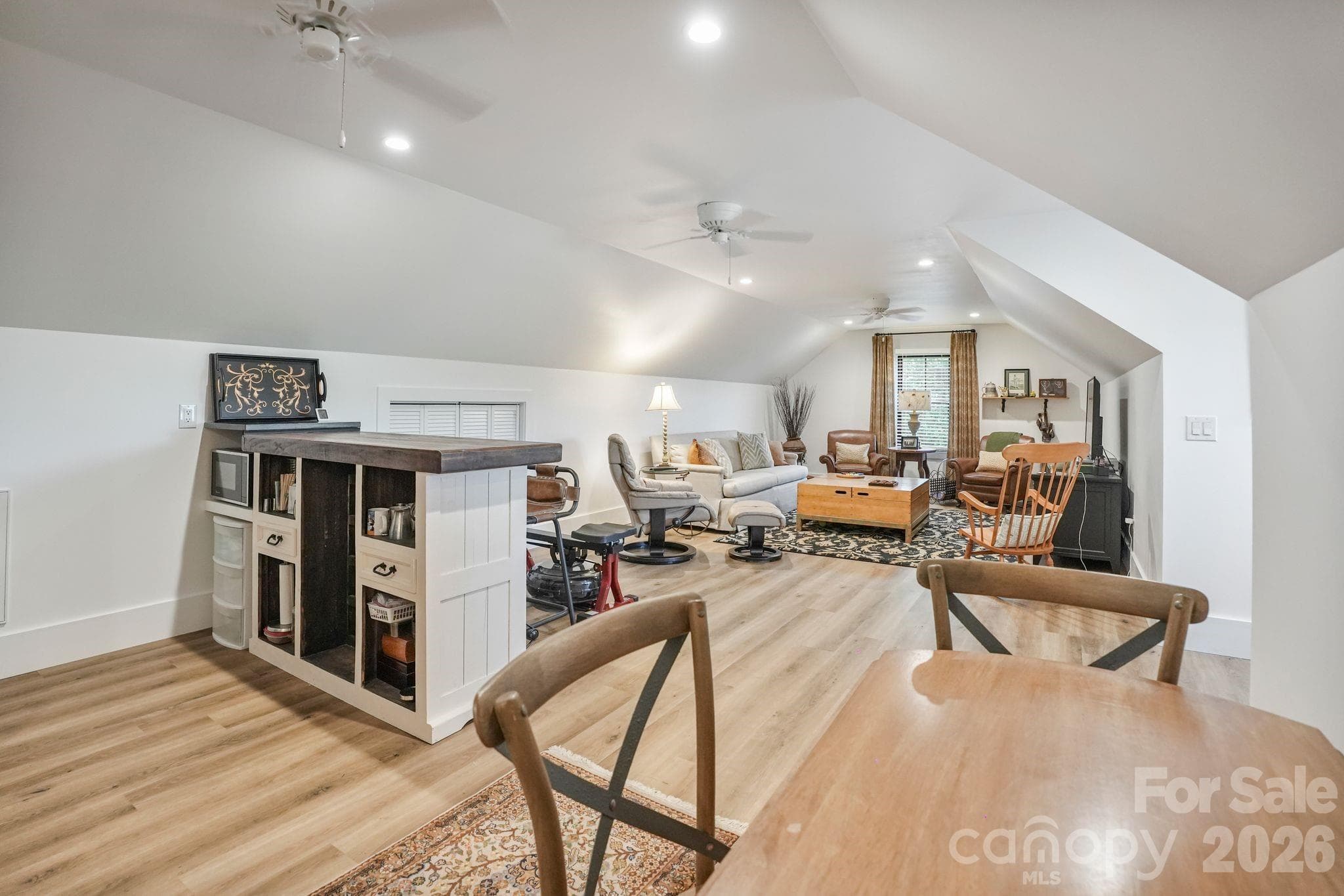 Garage Living Space - 2039 Cane Creek Road, Fletcher