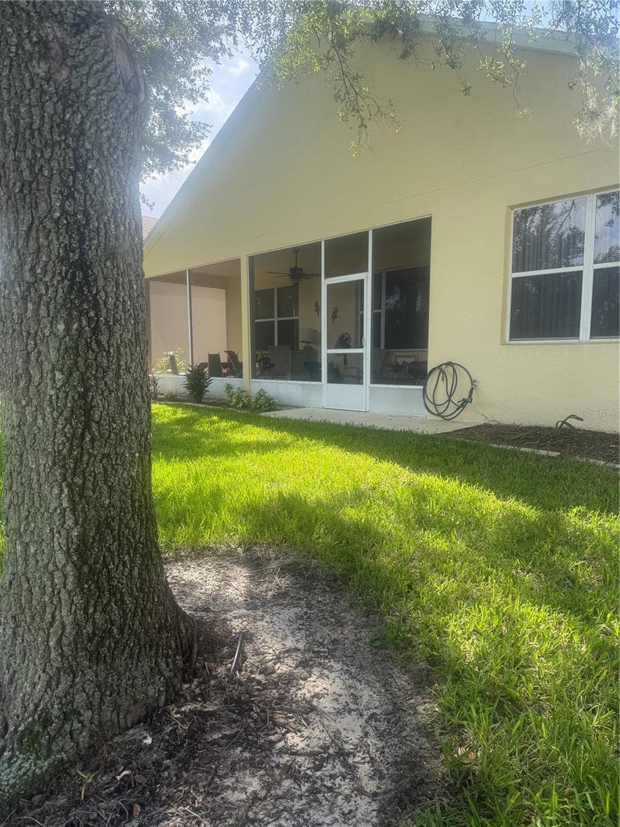 Single Family Residence at 803 WOLF CREEK ST, CLERMONT, photo 6 of 59
