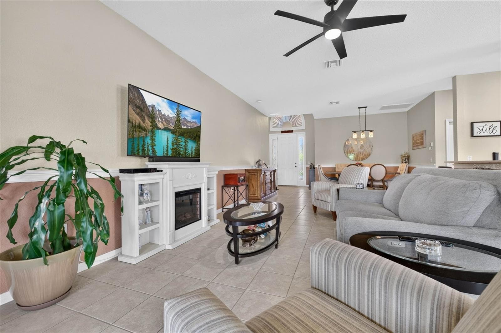 Single Family Residence at 5325 SNEAD DR, WINTER HAVEN, photo 16 of 99