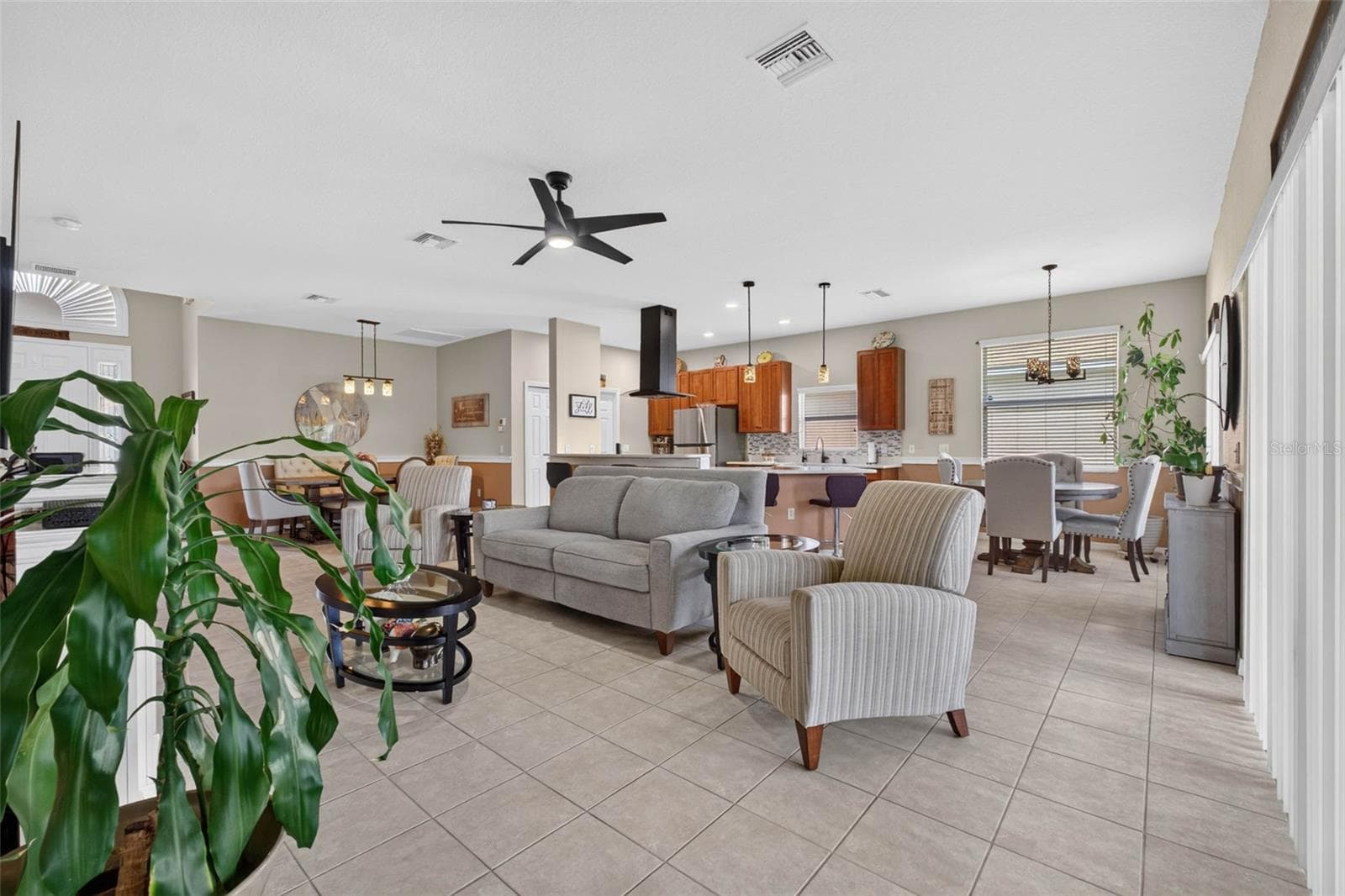 Single Family Residence at 5325 SNEAD DR, WINTER HAVEN, photo 17 of 99