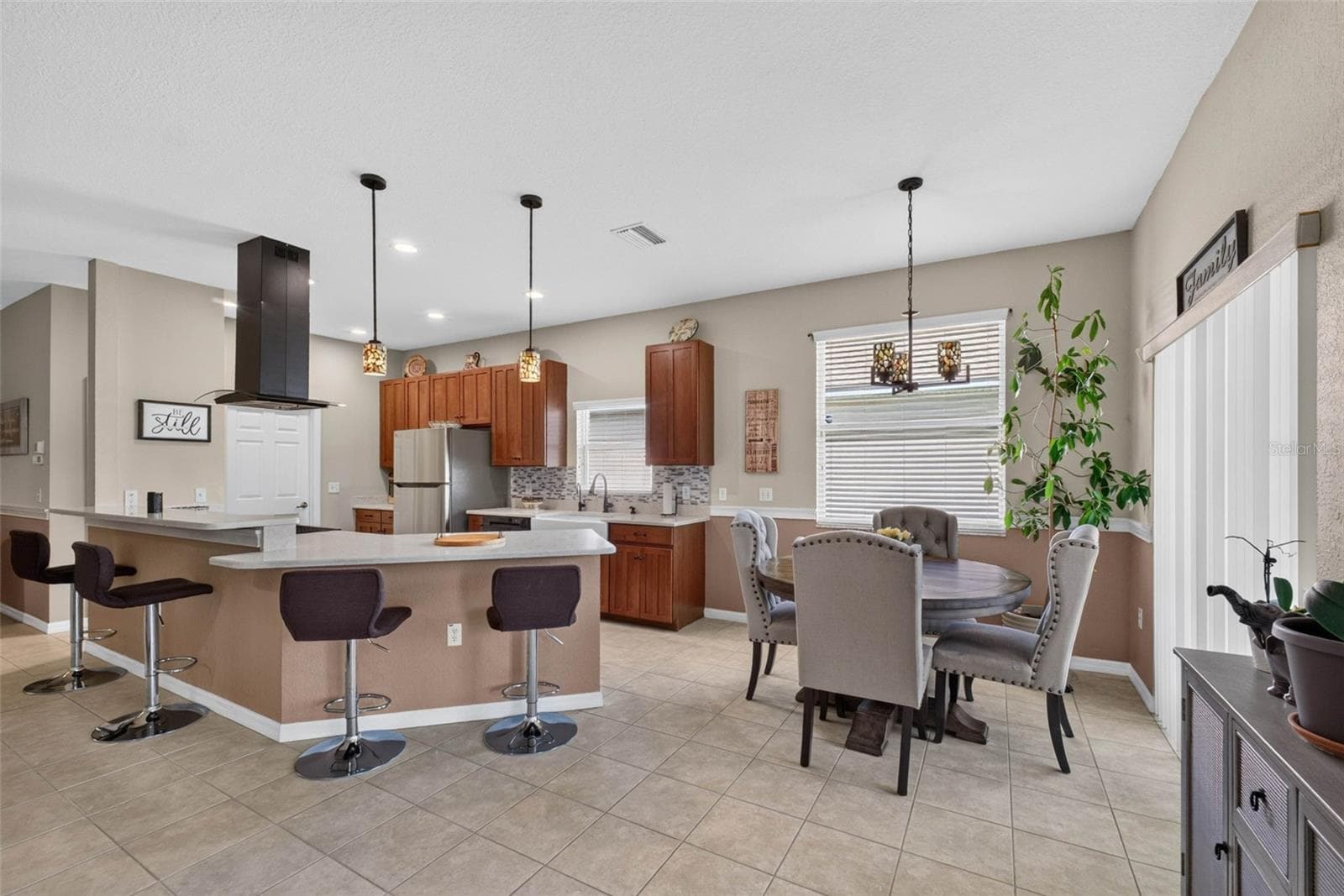 Single Family Residence at 5325 SNEAD DR, WINTER HAVEN, photo 25 of 99