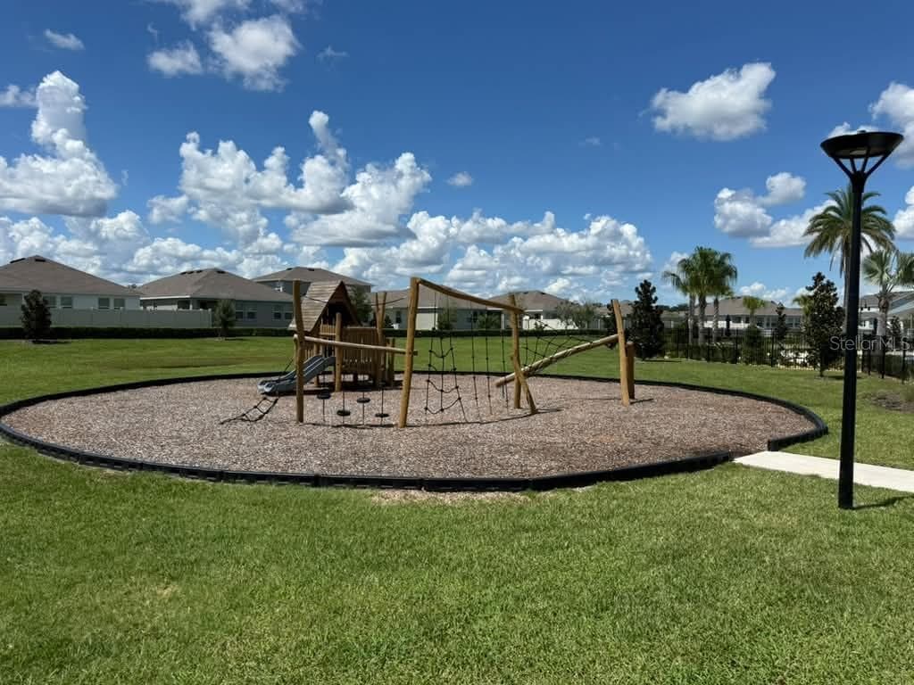 Play Ground - 4260 PEBBLES THROW DR, KISSIMMEE