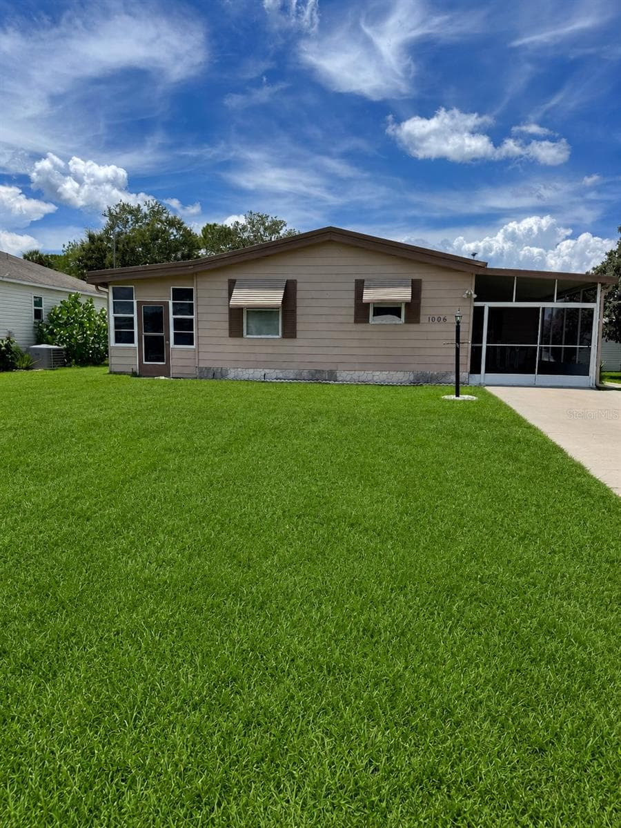 1006 OREN AVE