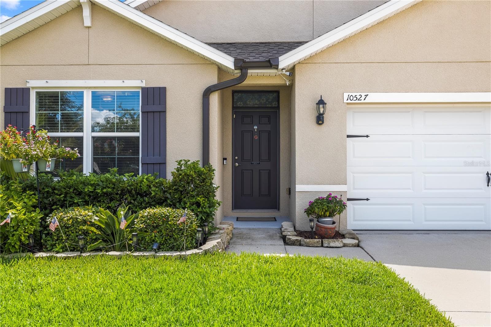 Single Family Residence at 10527 PARK MEADOWBROOKE DR, RIVERVIEW, photo 8 of 62