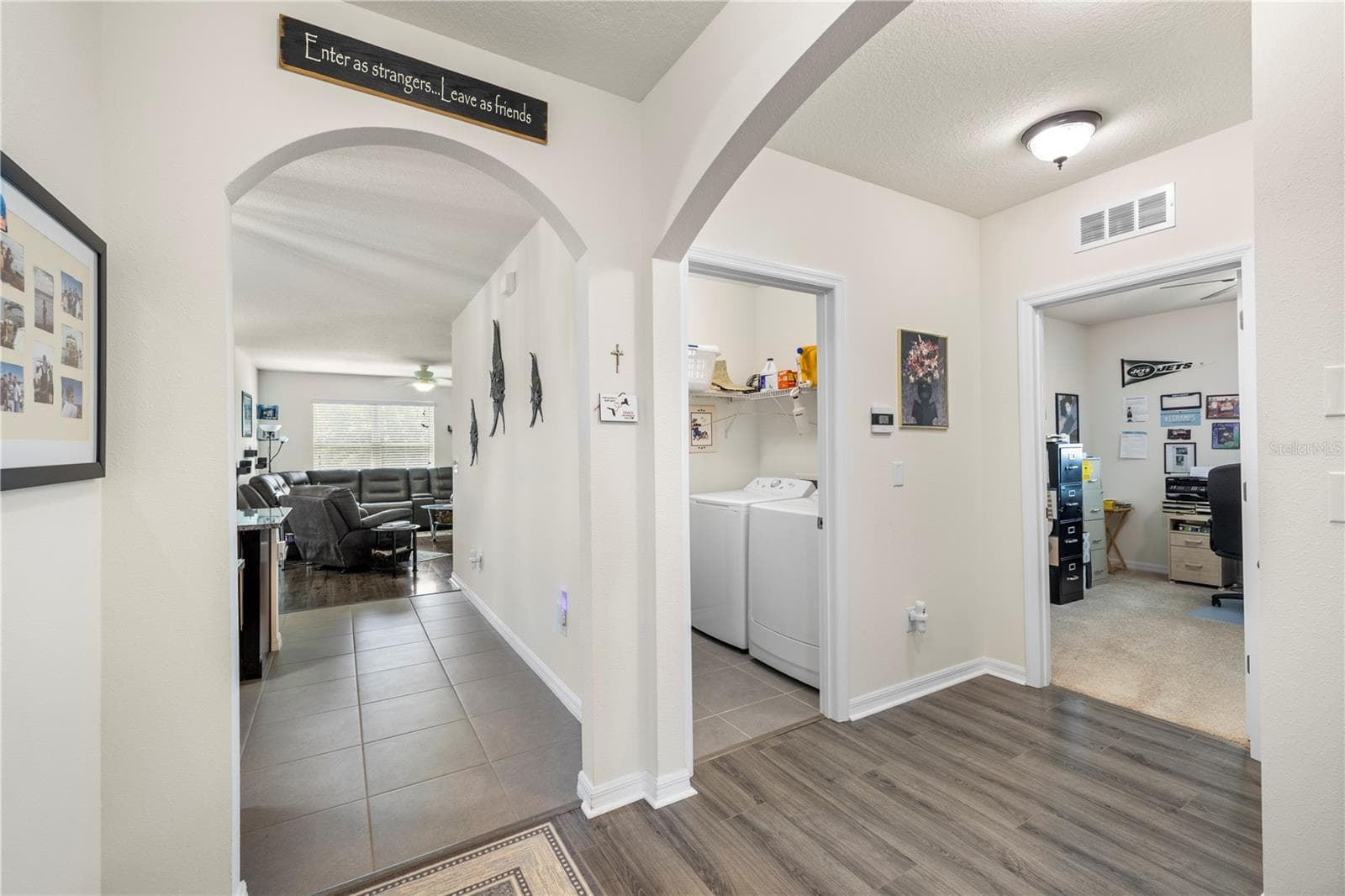 Single Family Residence at 10527 PARK MEADOWBROOKE DR, RIVERVIEW, photo 19 of 62