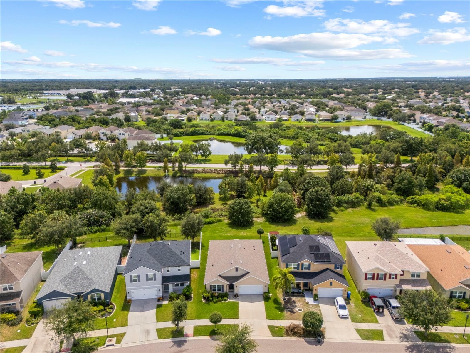 Single Family Residence at 10527 PARK MEADOWBROOKE DR, RIVERVIEW, photo 57 of 62