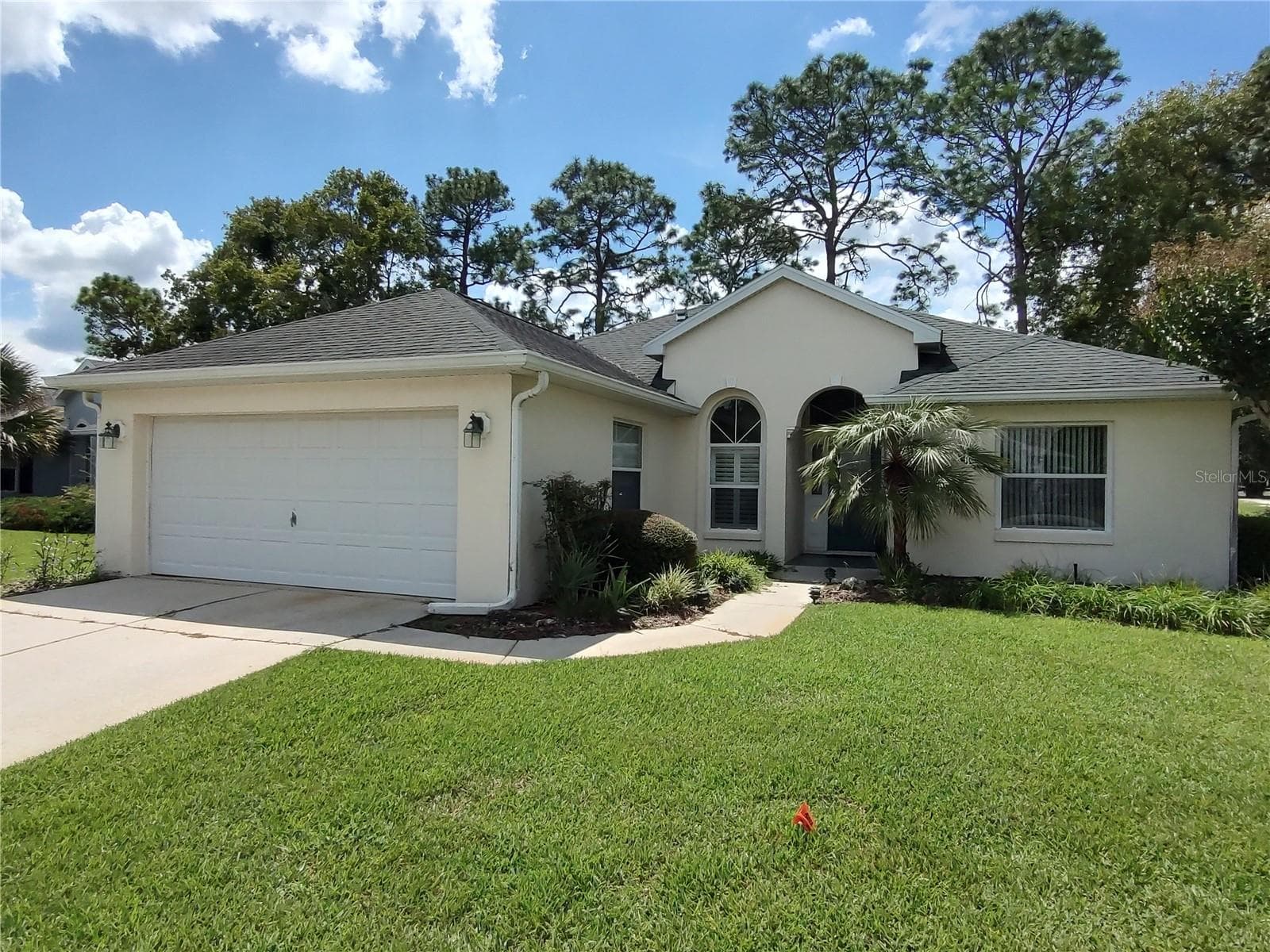 Single Family Residence at 11428 SW 69TH CIR, OCALA, photo 2 of 28