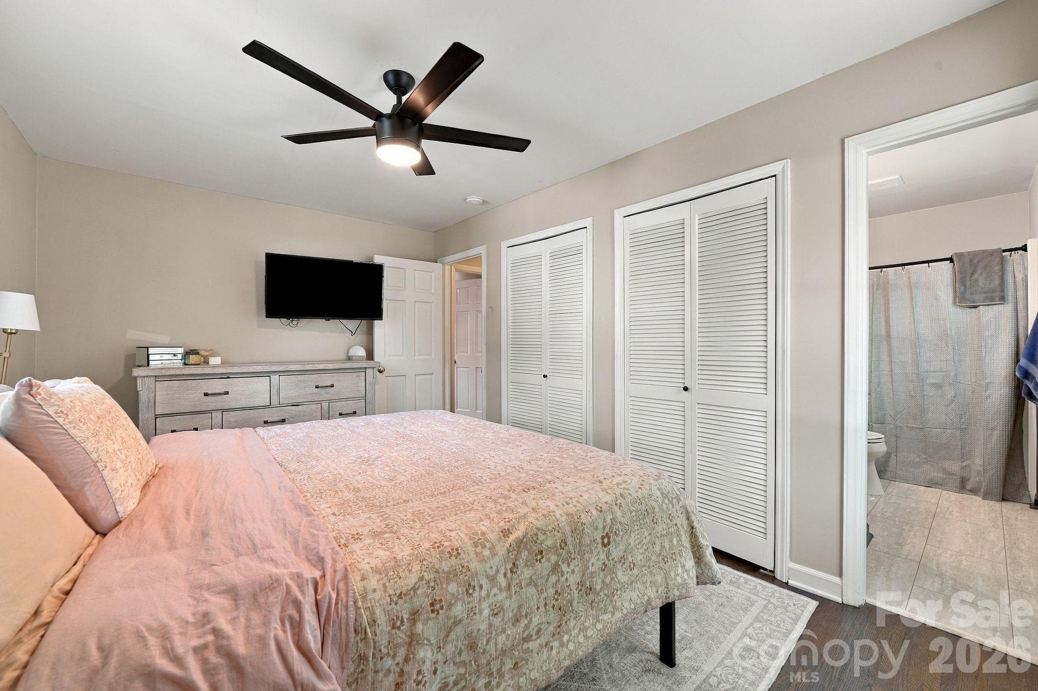 Single Family Residence at 912 Tally Ho Court, Charlotte, photo 16 of 48
