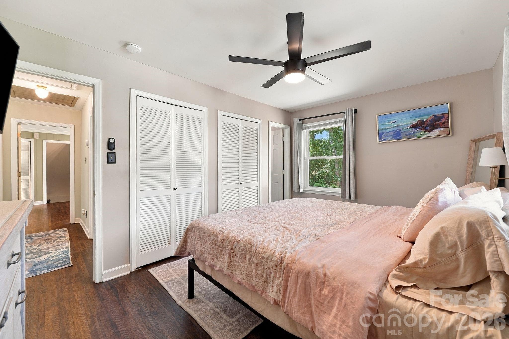 Single Family Residence at 912 Tally Ho Court, Charlotte, photo 18 of 48