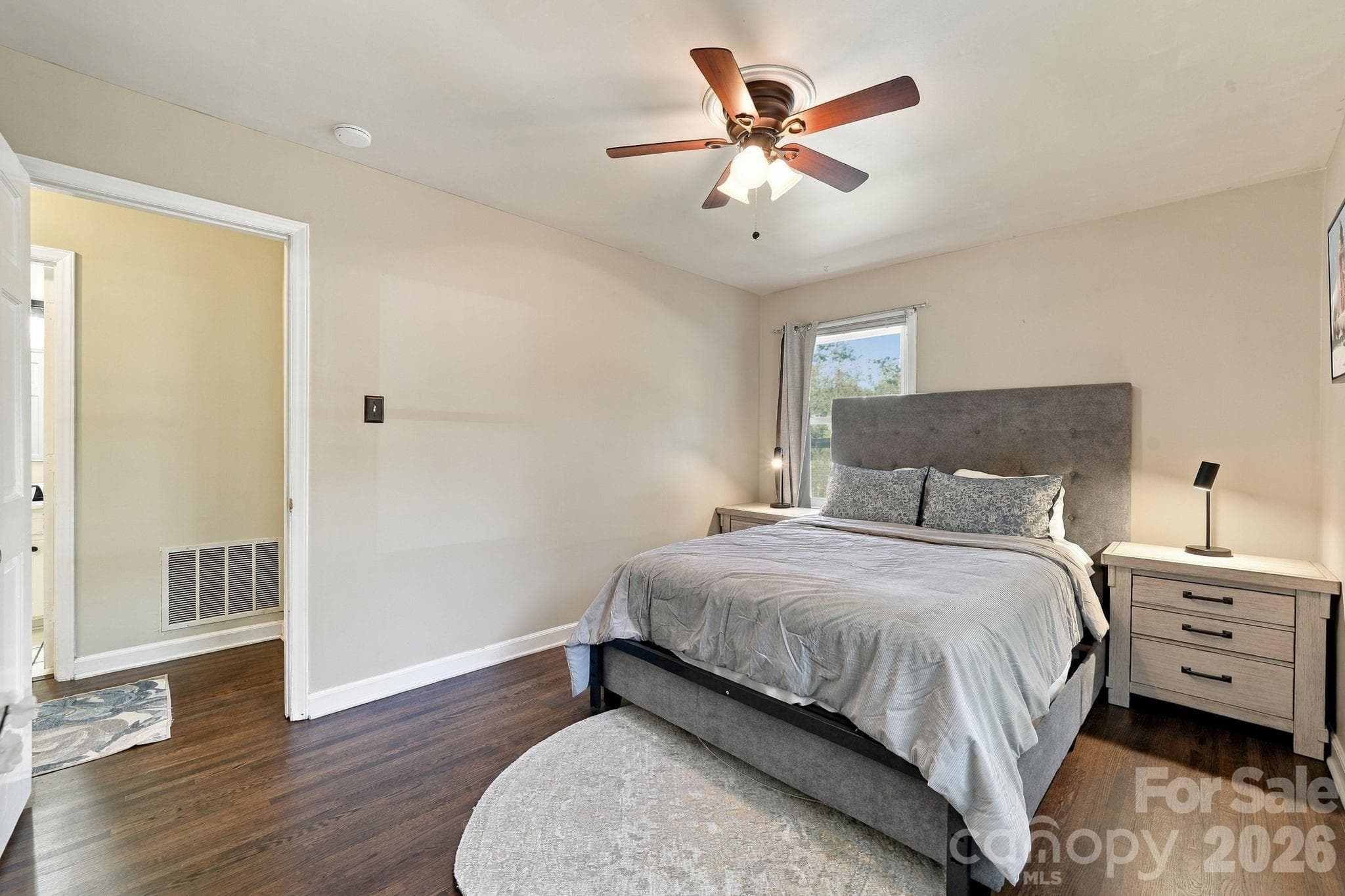 Single Family Residence at 912 Tally Ho Court, Charlotte, photo 20 of 48