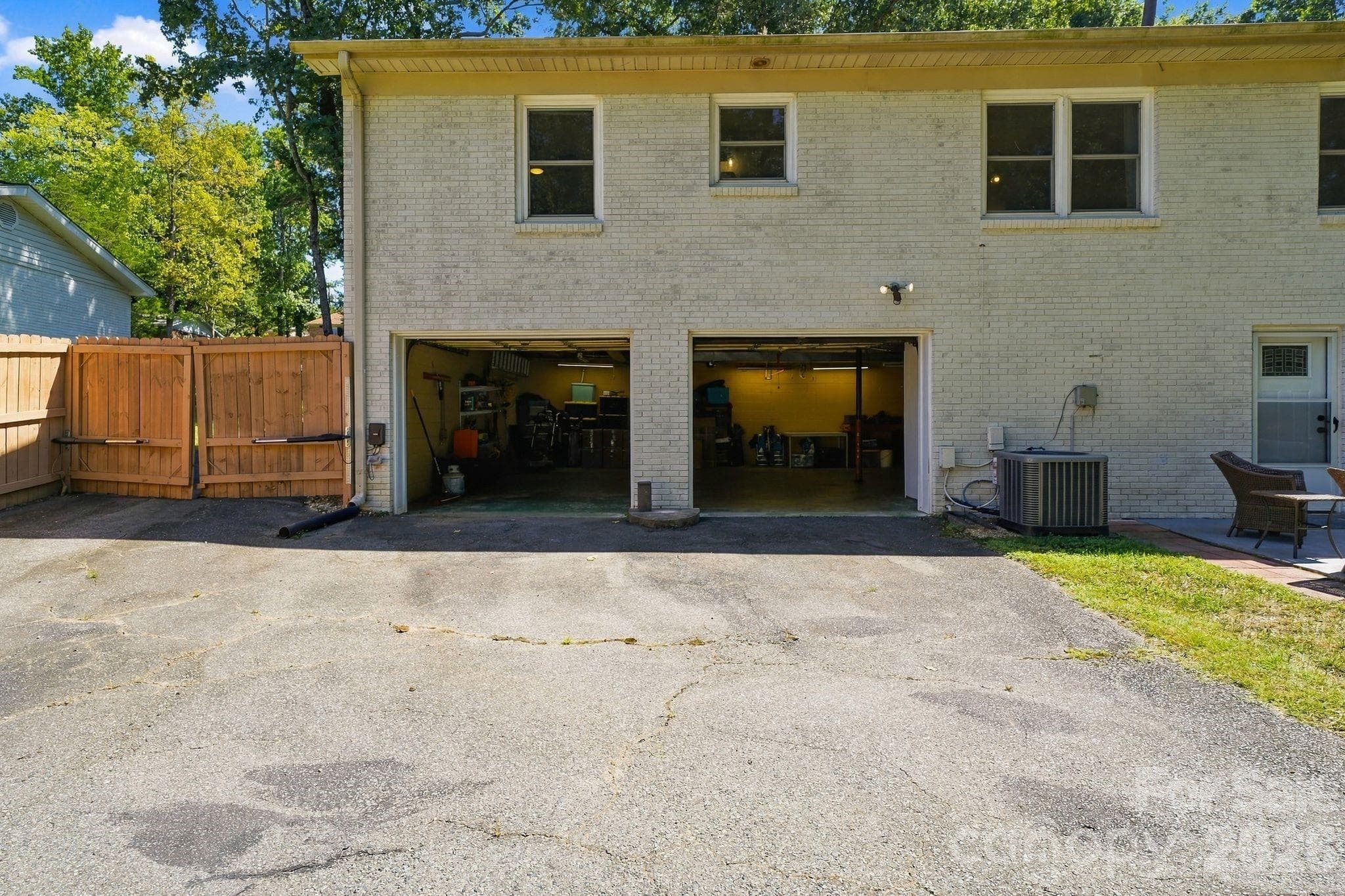 Single Family Residence at 912 Tally Ho Court, Charlotte, photo 29 of 48