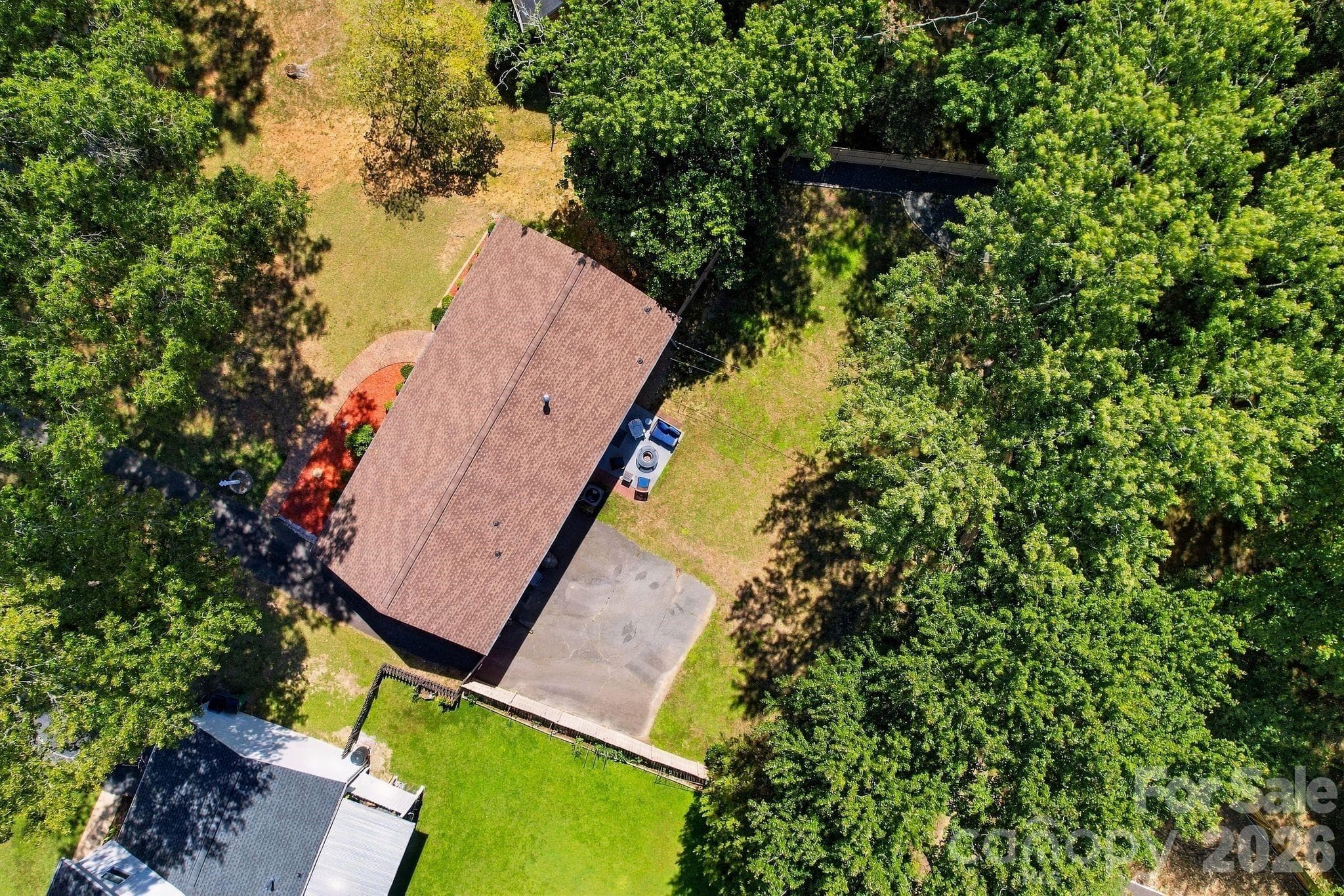 Single Family Residence at 912 Tally Ho Court, Charlotte, photo 42 of 48