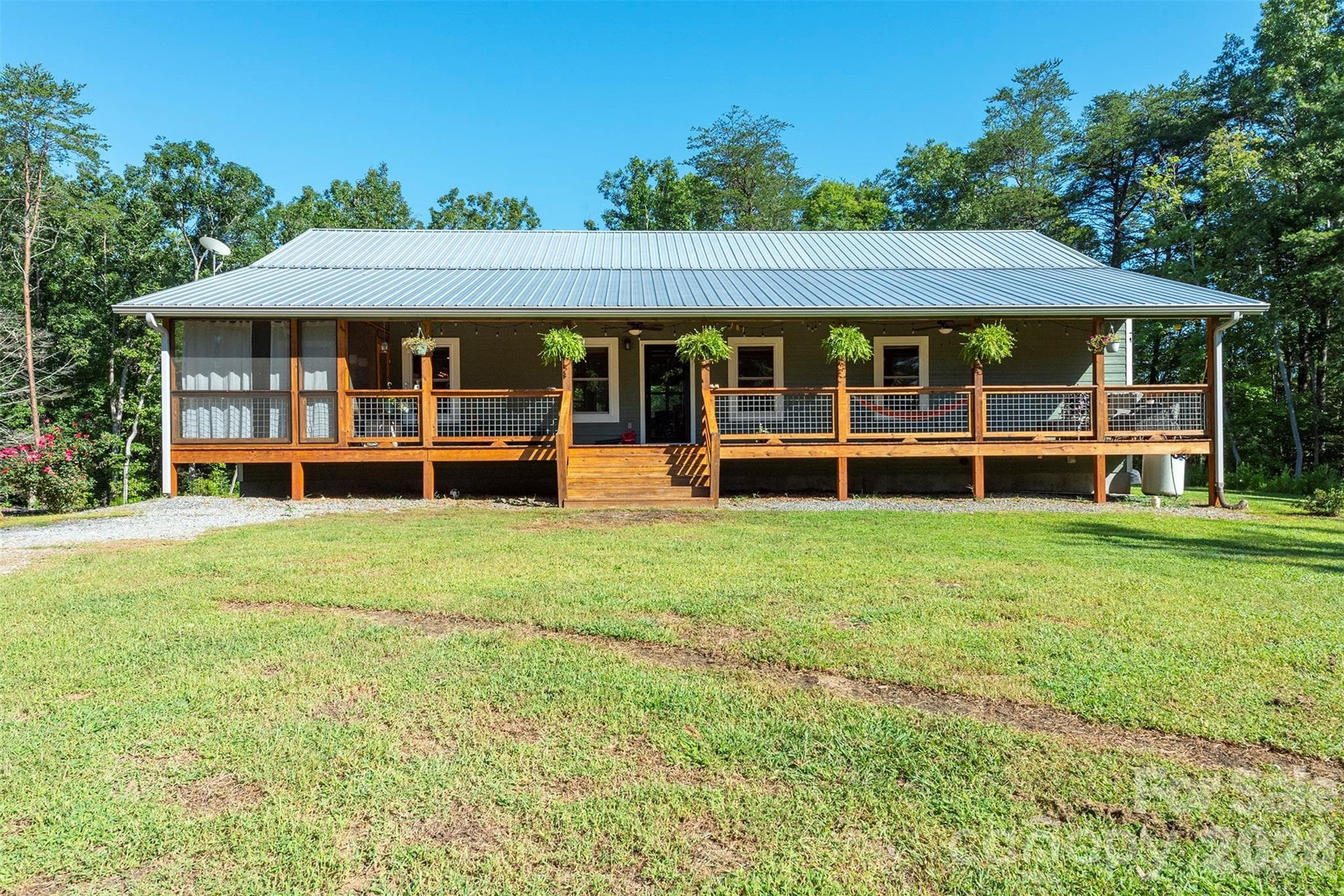 335 James View Road