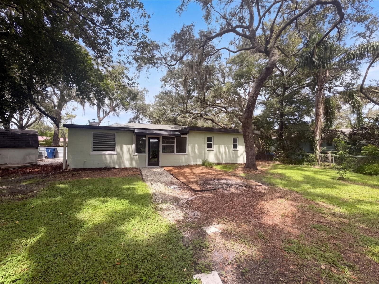 Single Family Residence at 10806 W ELBOW DR, TAMPA, photo 5 of 20