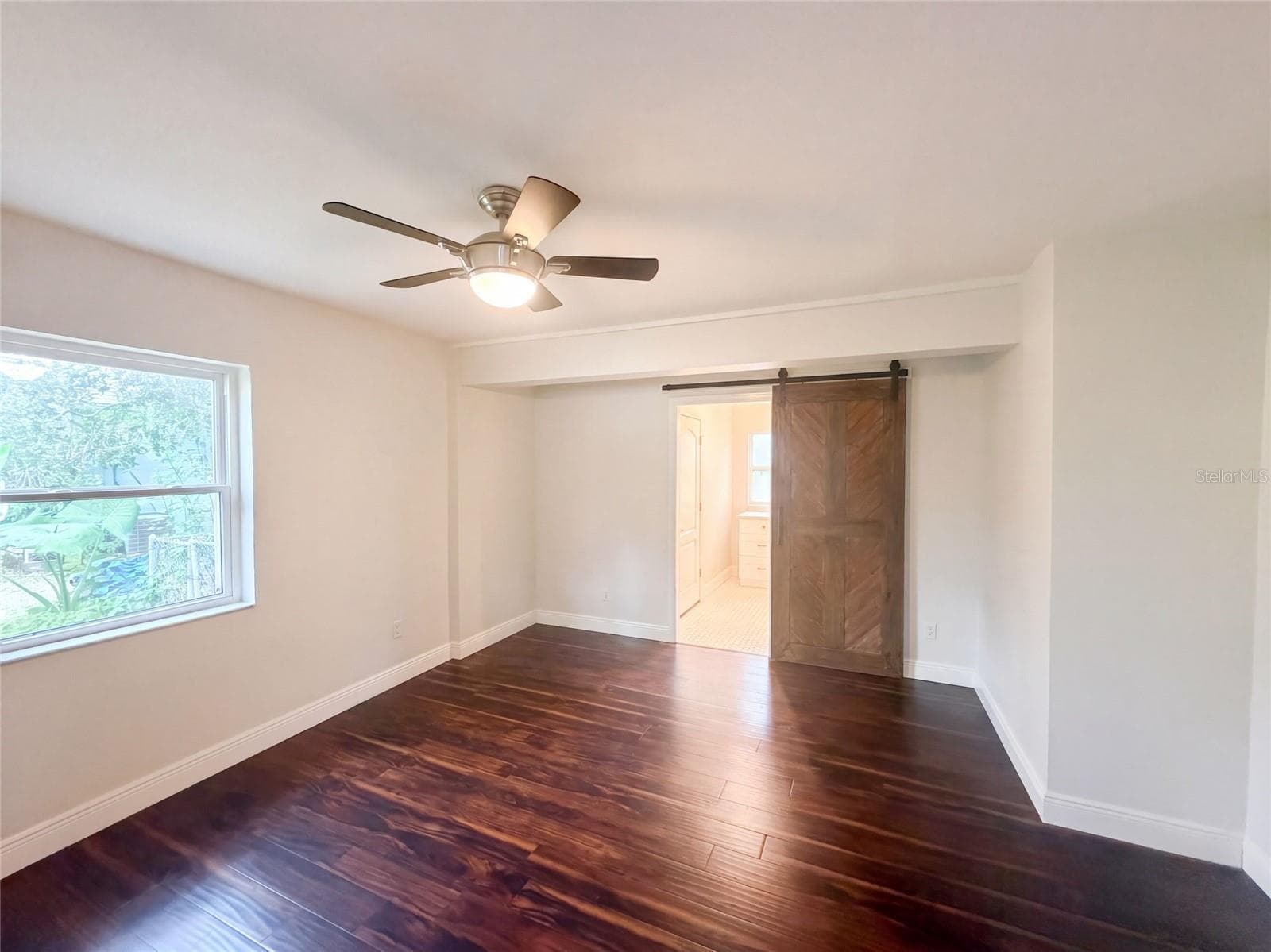 Single Family Residence at 10806 W ELBOW DR, TAMPA, photo 14 of 20