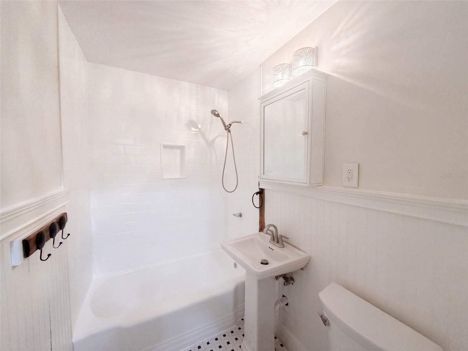 Single Family Residence at 10806 W ELBOW DR, TAMPA, photo 15 of 20