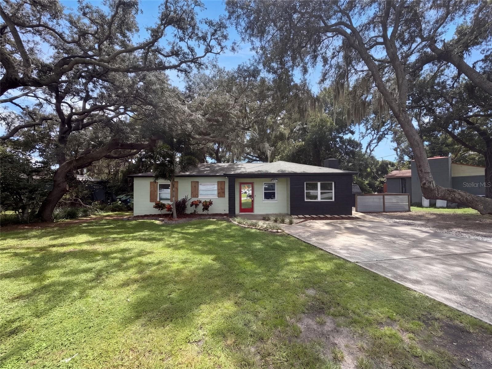 Single Family Residence at 10806 W ELBOW DR, TAMPA, photo 18 of 20