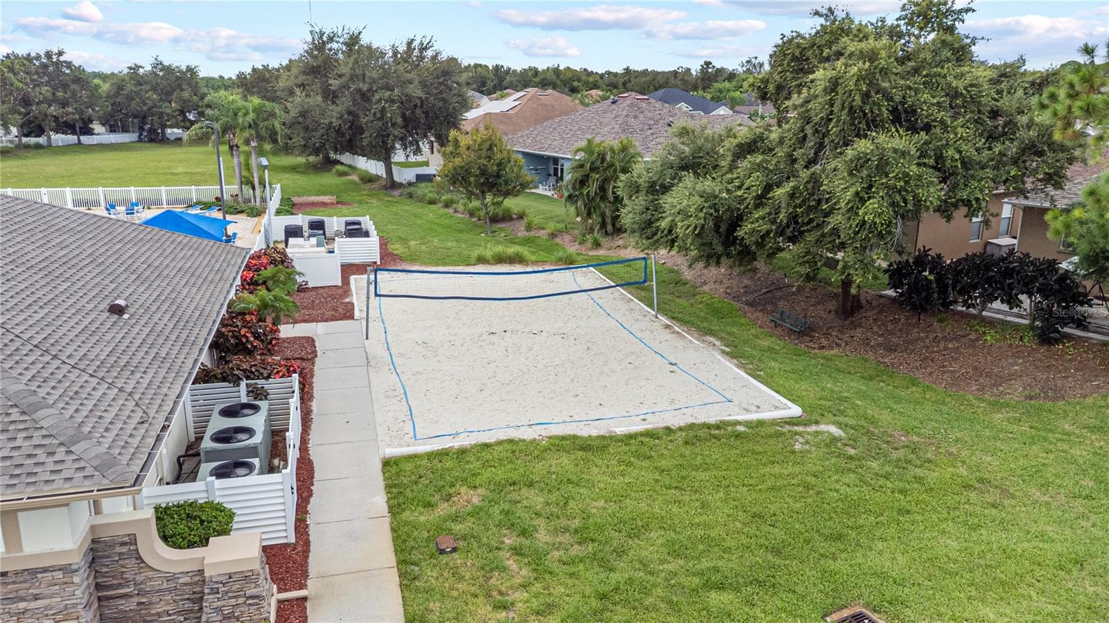 Single Family Residence at 2530 ARROWPOINTE DR, HOLIDAY, photo 32 of 35