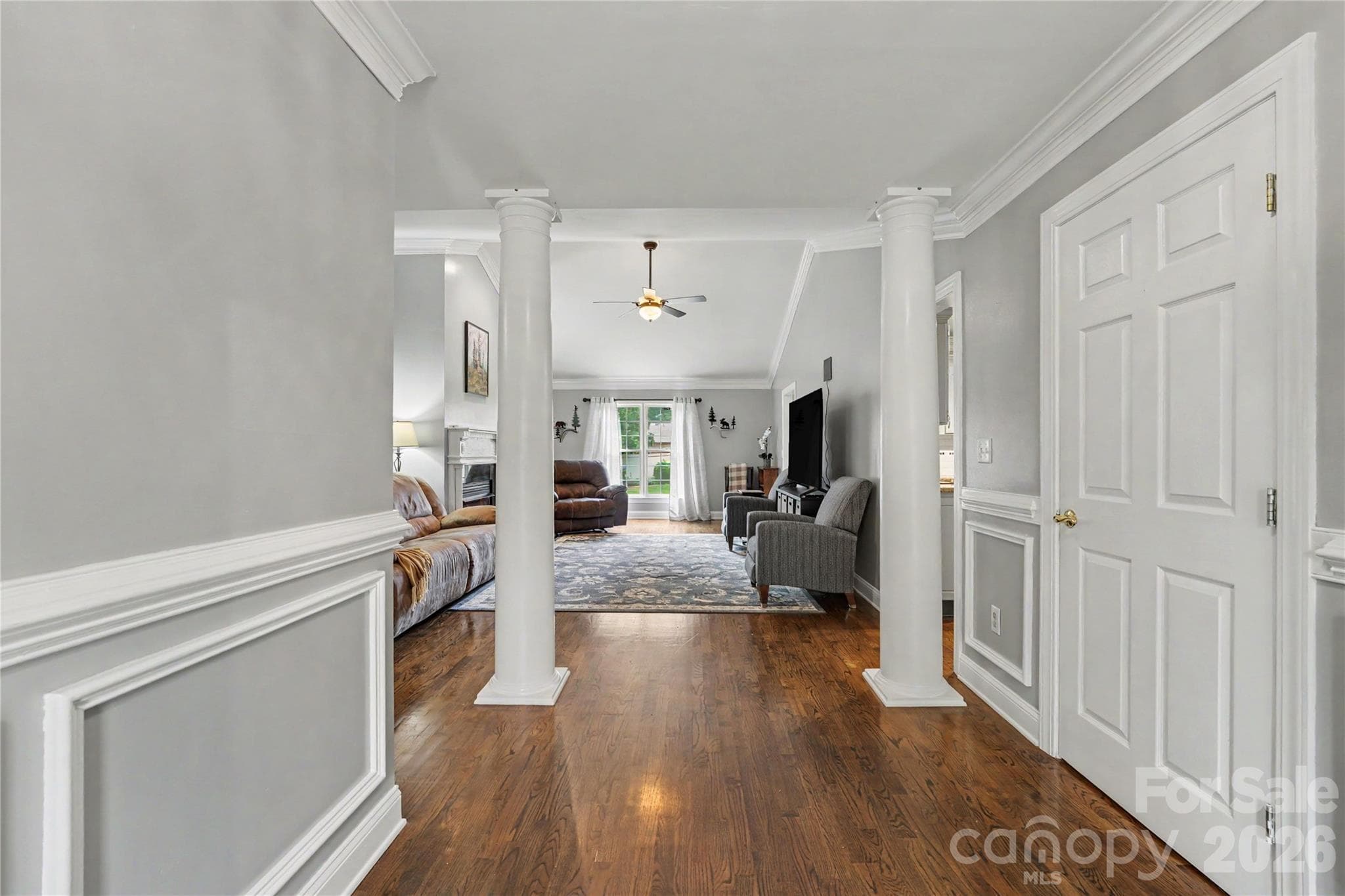 Single Family Residence at 1085 Merrywood Drive, Newton, photo 5 of 35