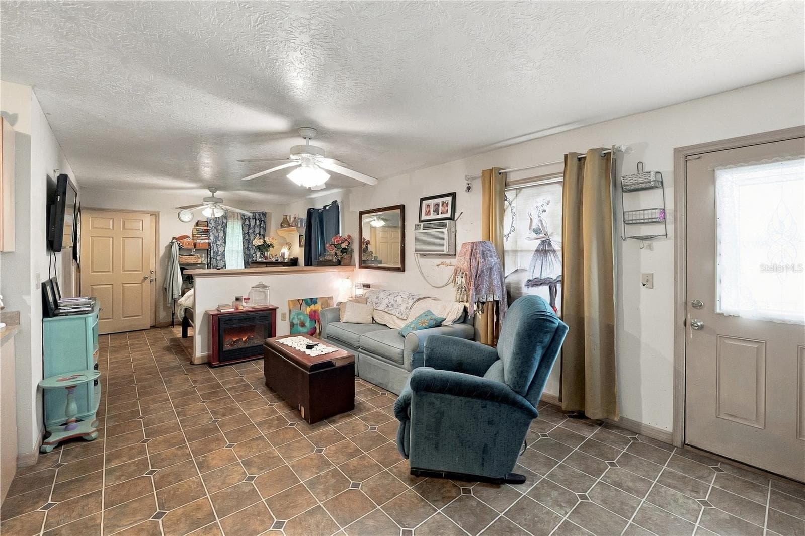 Single Family Residence at 13463 SE 39TH CT, BELLEVIEW, photo 10 of 35