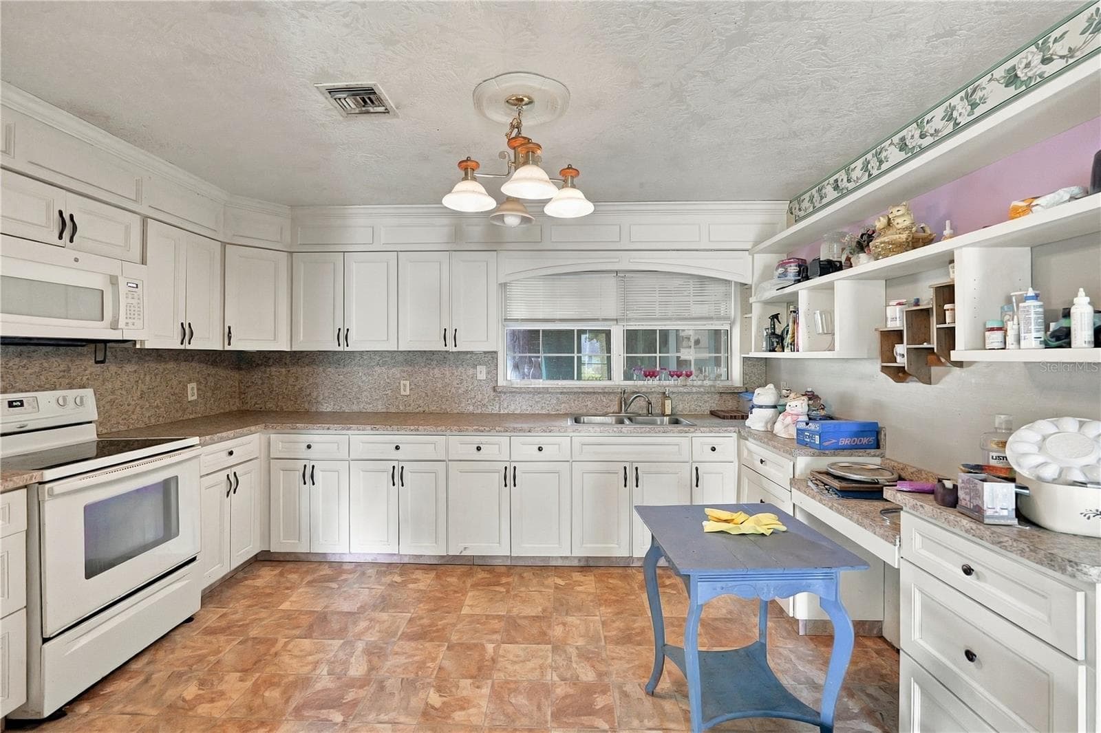 Single Family Residence at 13463 SE 39TH CT, BELLEVIEW, photo 12 of 35