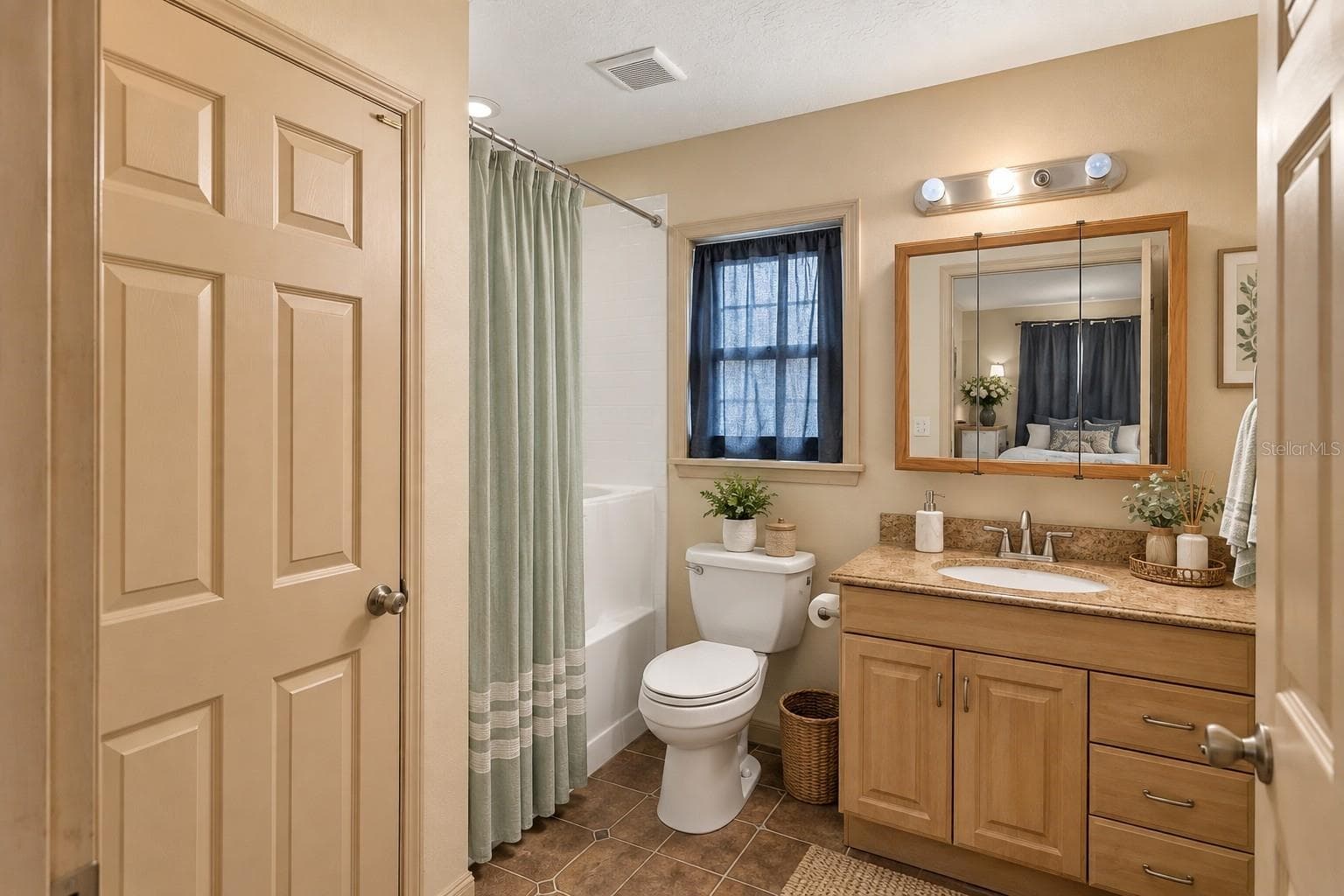 Single Family Residence at 13463 SE 39TH CT, BELLEVIEW, photo 21 of 35