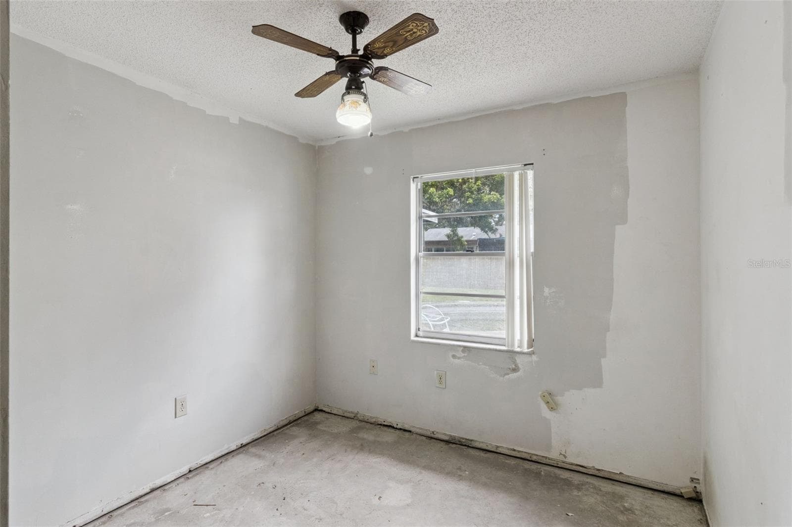 Single Family Residence at 2605 RIDGETOP WAY, VALRICO, photo 11 of 48