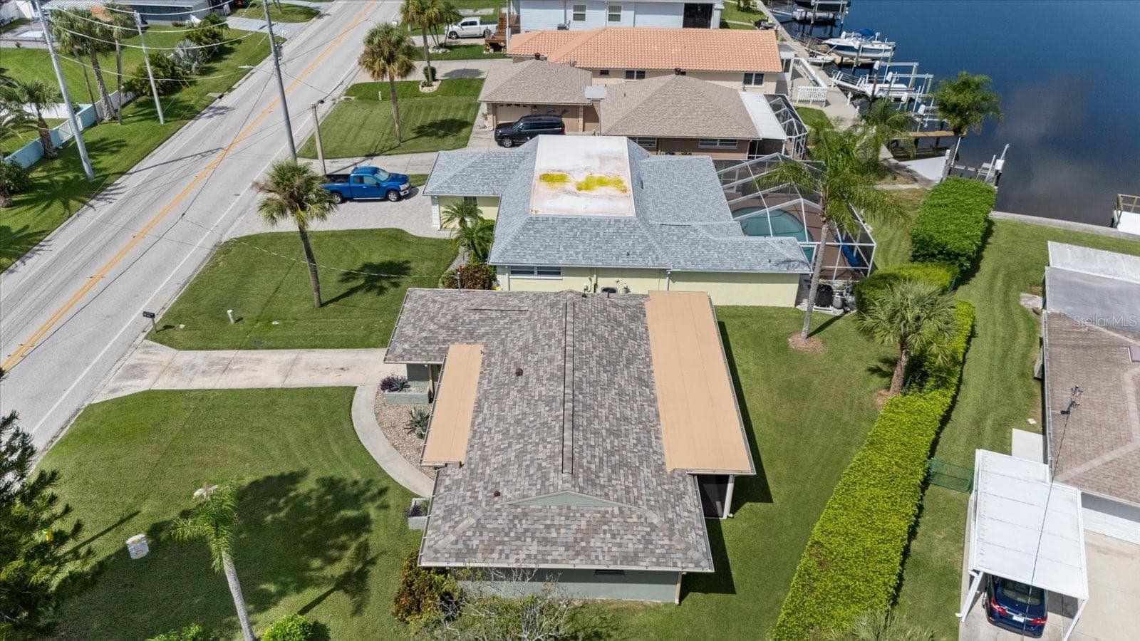 Single Family Residence at 4611 TOPSAIL TRL, NEW PORT RICHEY, photo 2 of 60