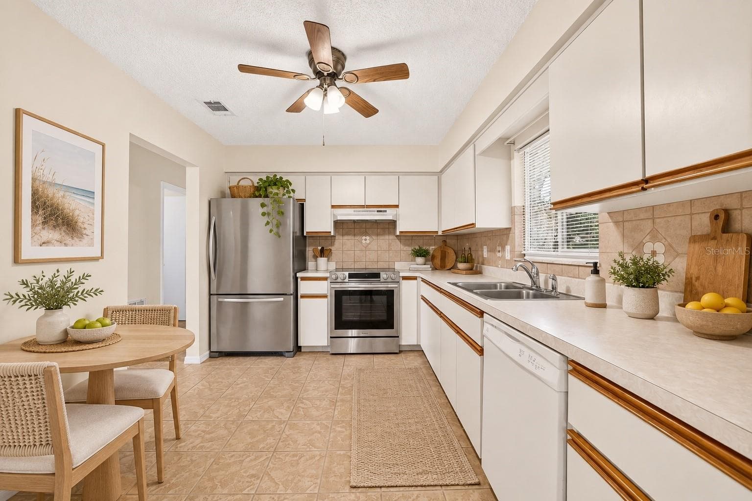 Single Family Residence at 10622 SE 179TH LN, SUMMERFIELD, photo 15 of 46