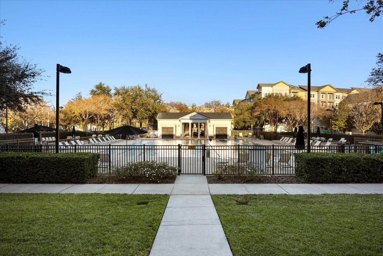 Townhouse at 1579 LAKE BALDWIN LN, ORLANDO, photo 62 of 77