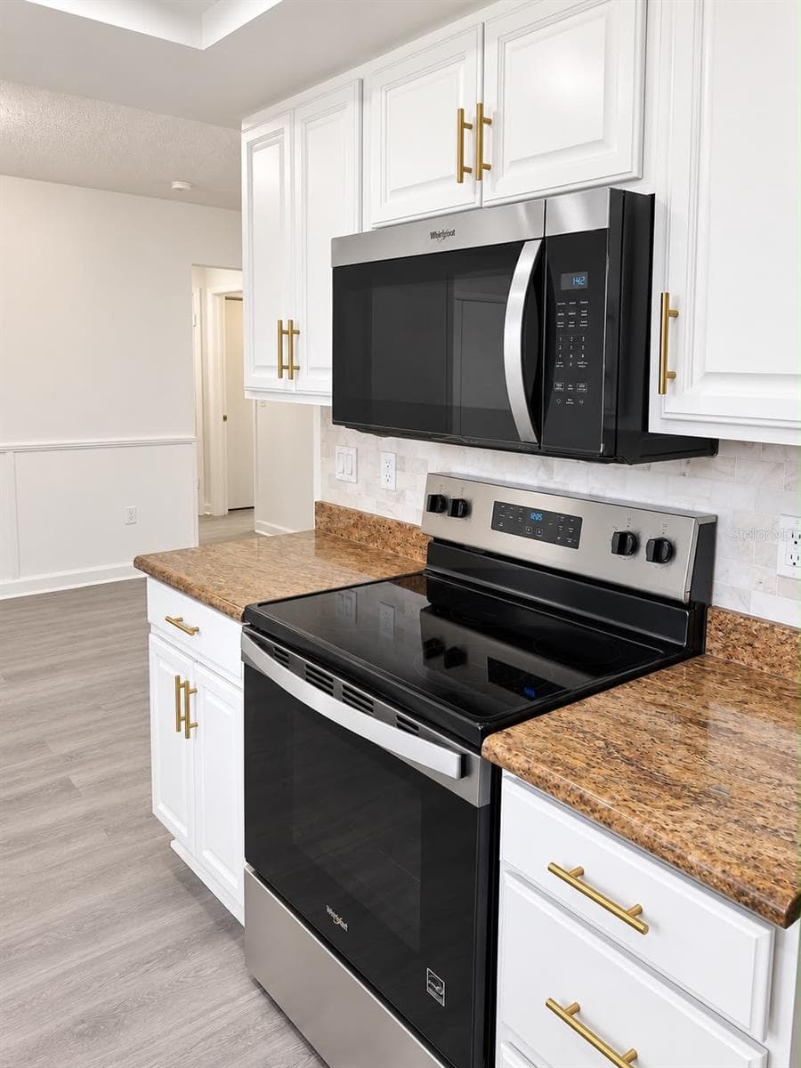Kitchen - 11426 FOX RUN, PORT RICHEY