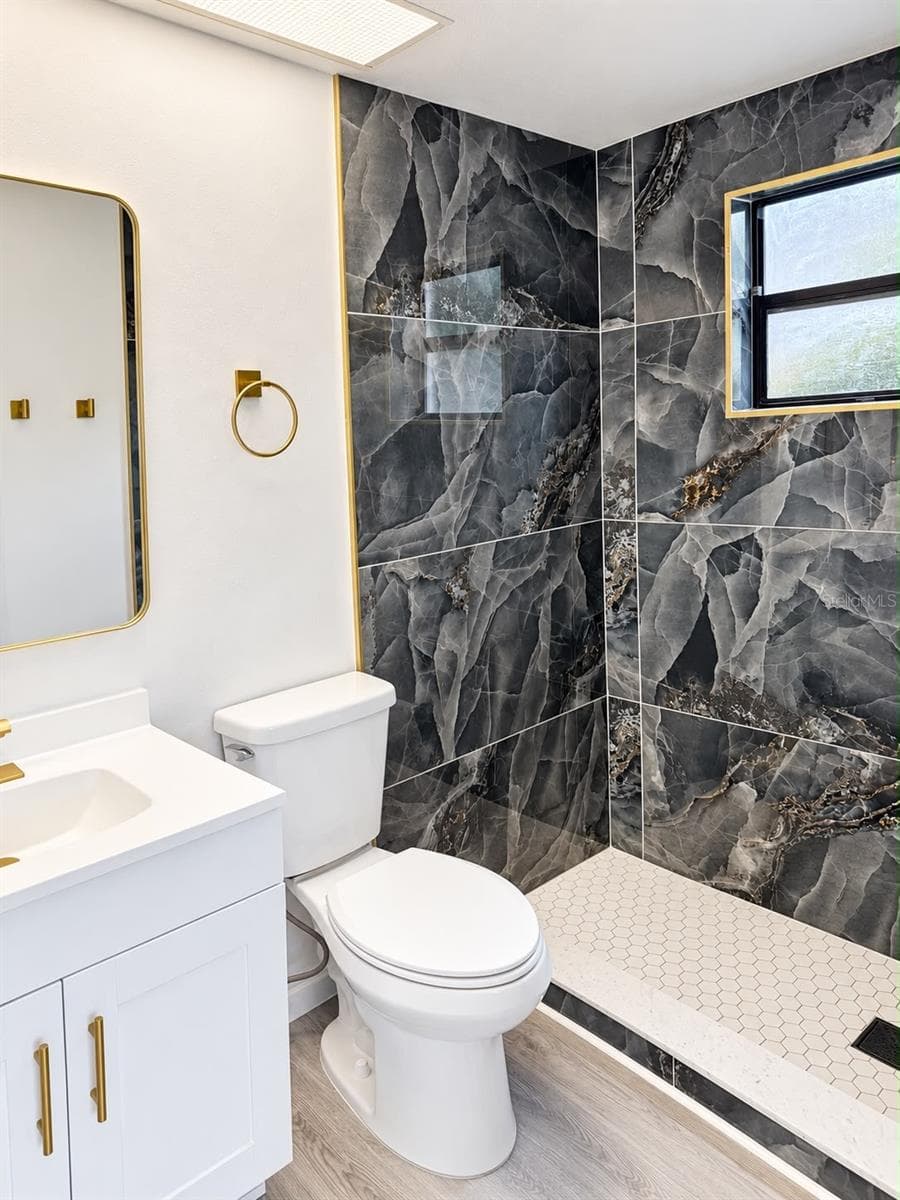 Bathroom - 11426 FOX RUN, PORT RICHEY