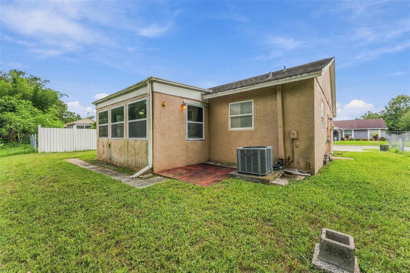 Spacious Backyard - 7303 RIVERBANK DR, NEW PORT RICHEY