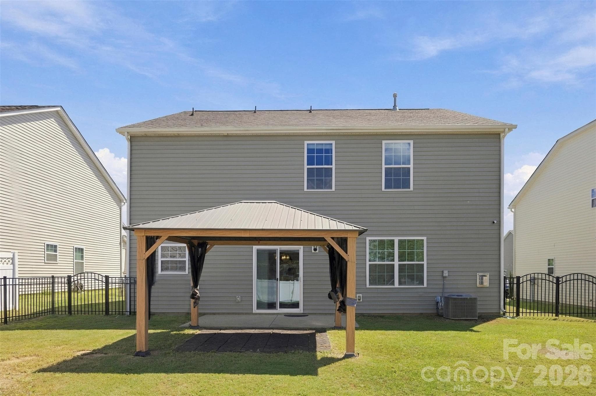 Single Family Residence at 7572 Nolen Farm Drive, Gastonia, photo 38 of 45