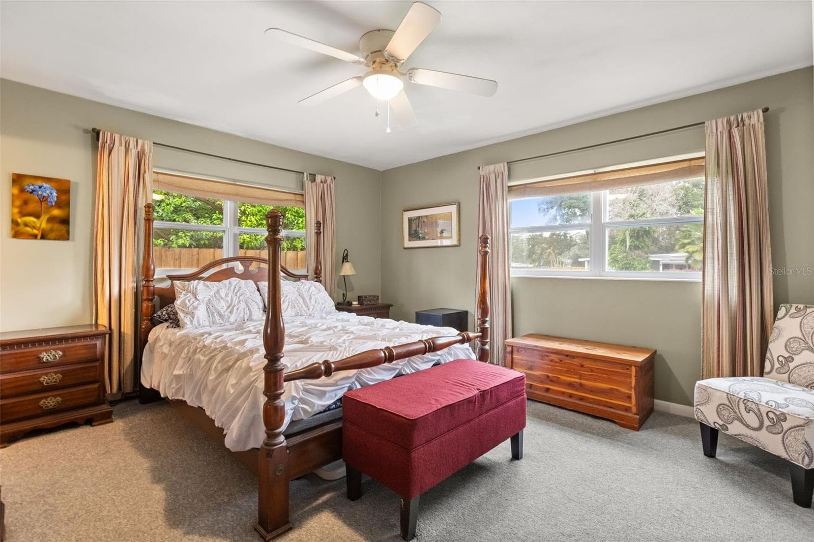 Large primary bedroom. - 4511 LONGWORTH DR, ORLANDO