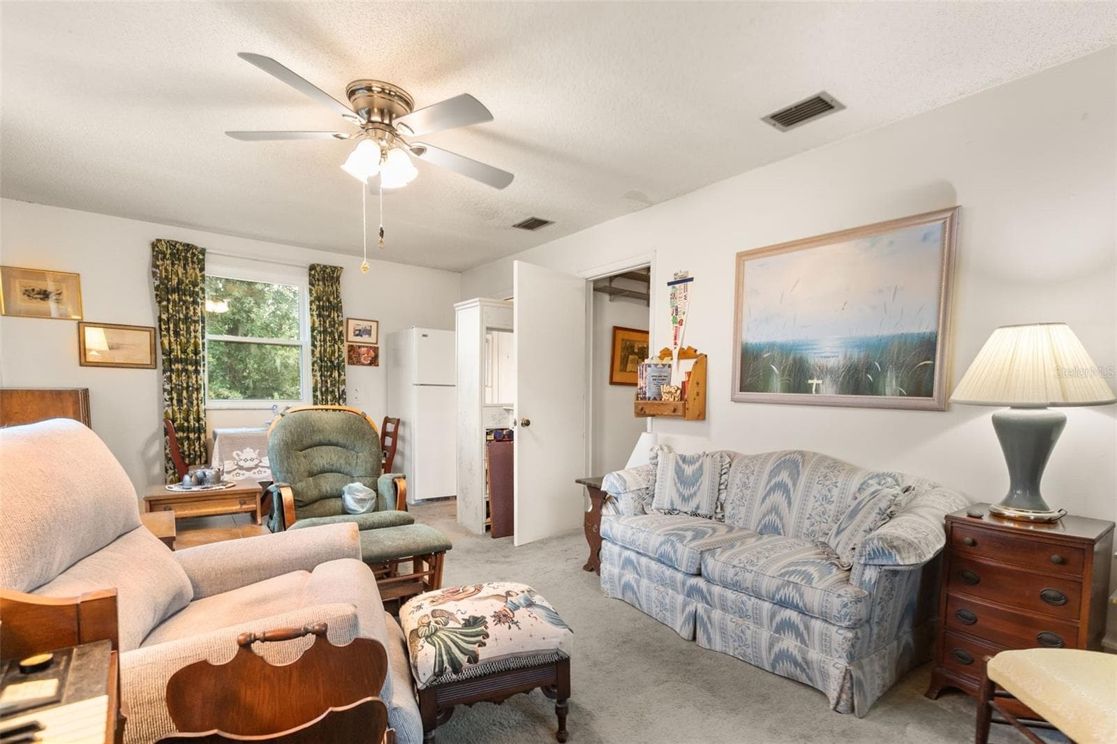 Upstairs living room. - 4511 LONGWORTH DR, ORLANDO
