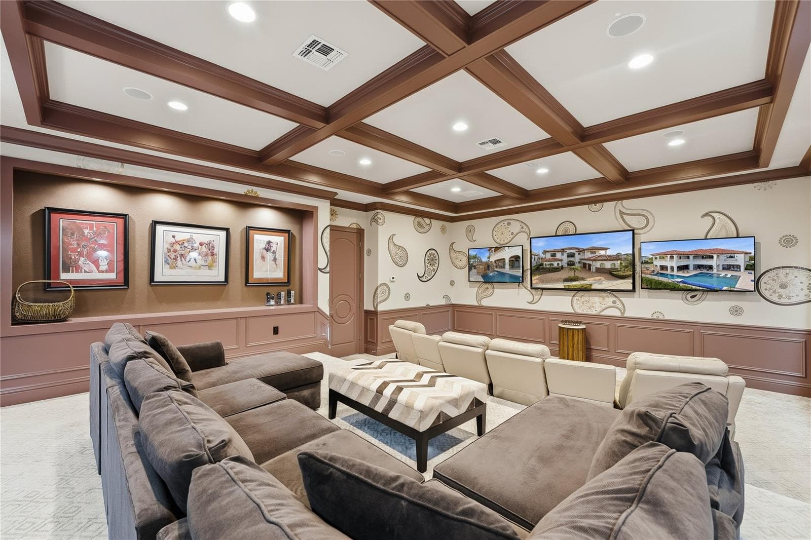 Single Family Residence at 971 GOLDEN BEAR DR, REUNION, photo 37 of 77