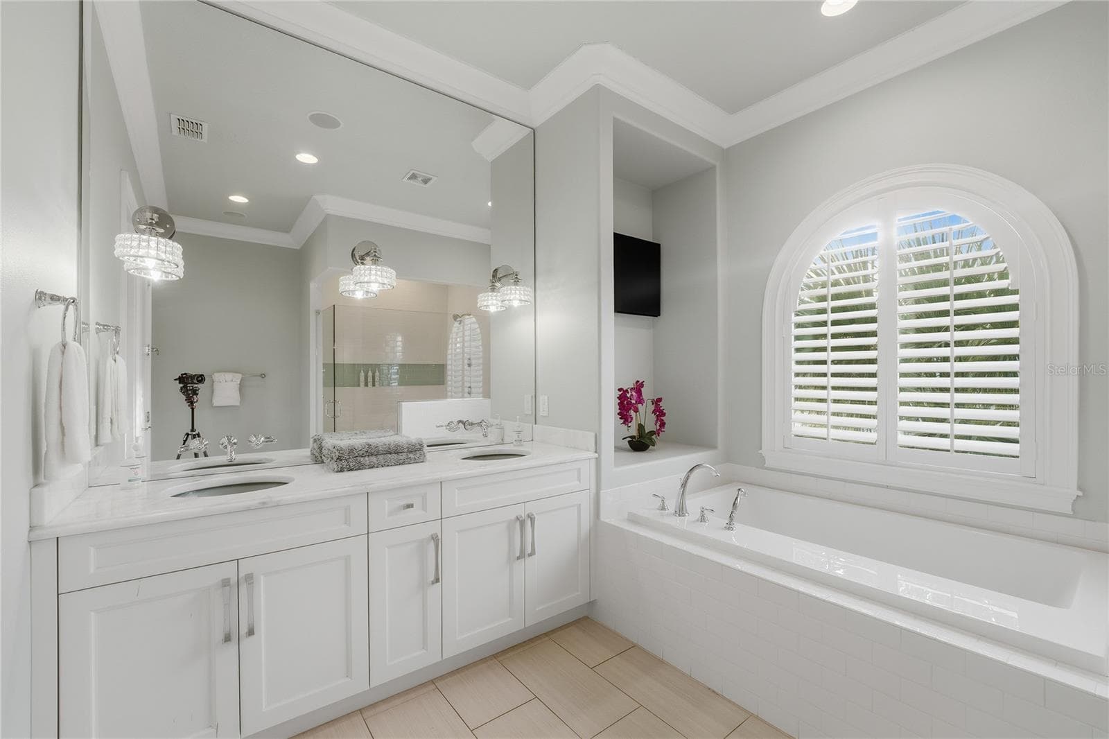 Single Family Residence at 971 GOLDEN BEAR DR, REUNION, photo 56 of 77