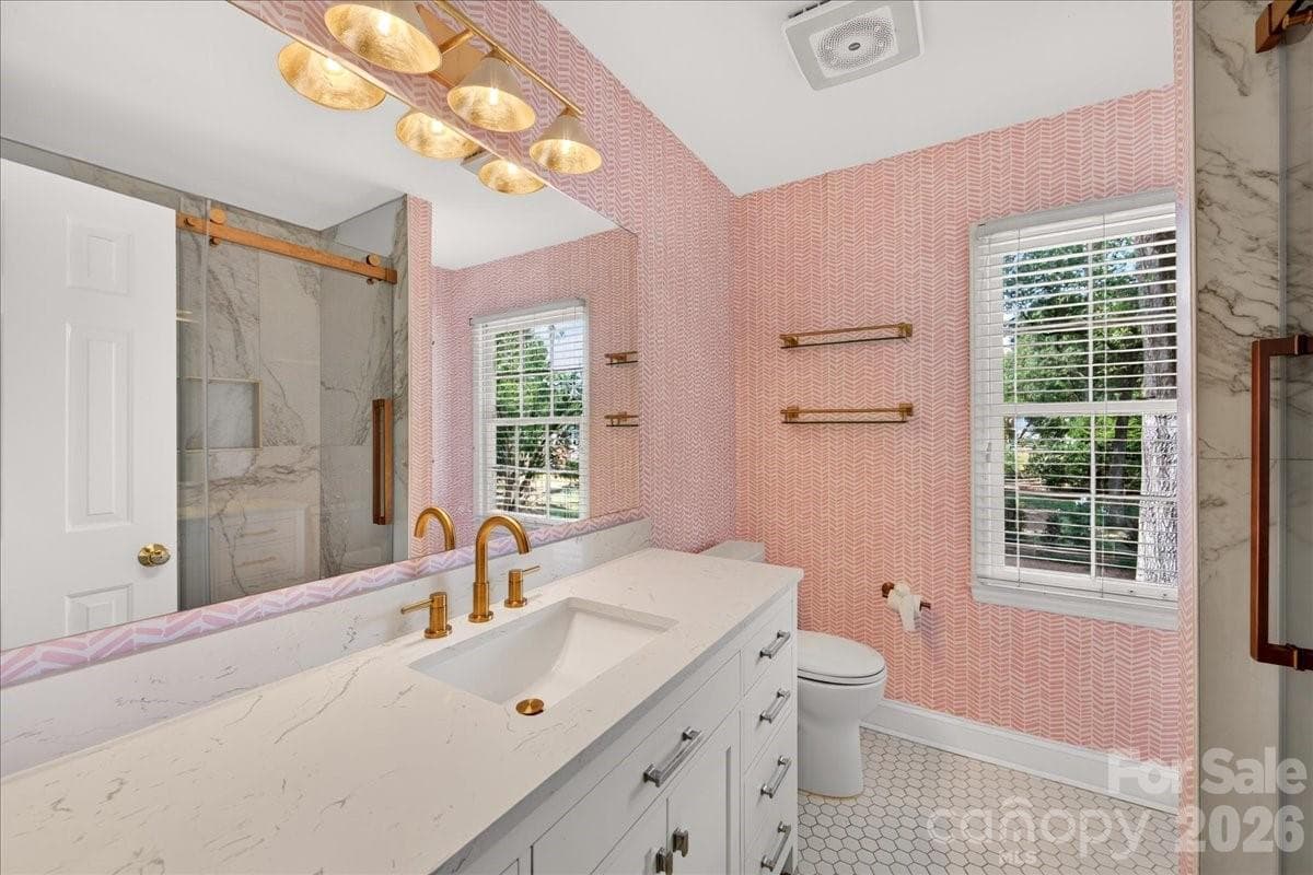 Full Hall Bath - 4509 Mullens Ford Road, Charlotte