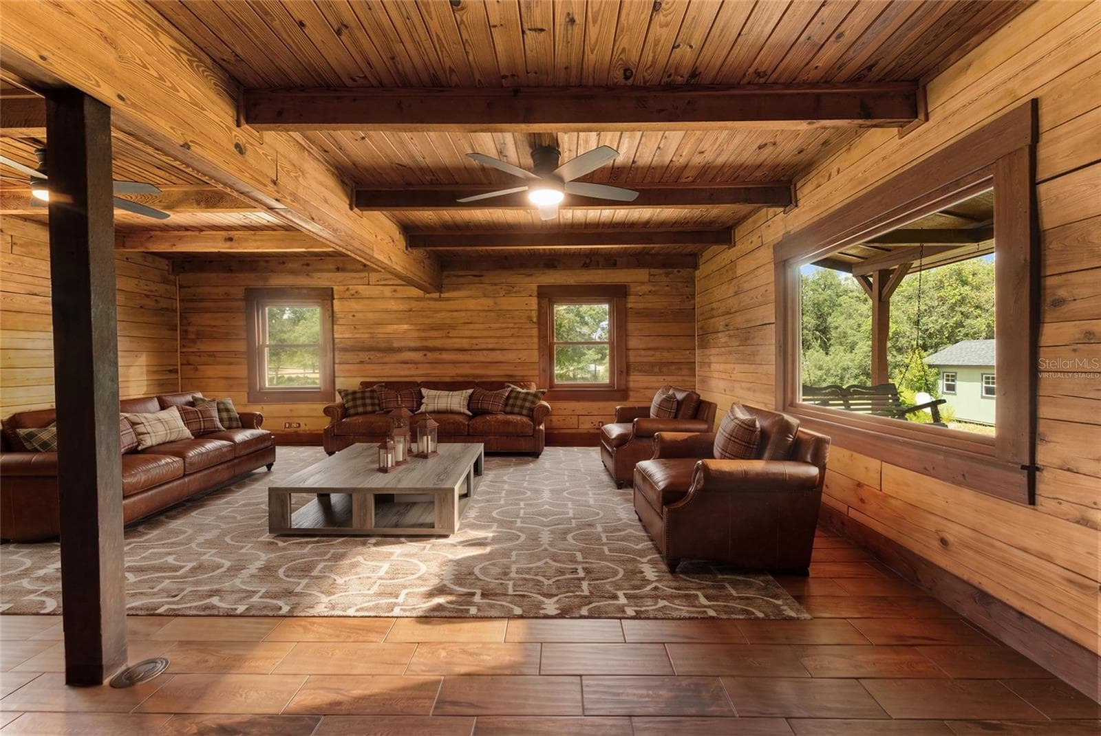 Virtually Staged - 15551 VINOLA CT, MONTVERDE