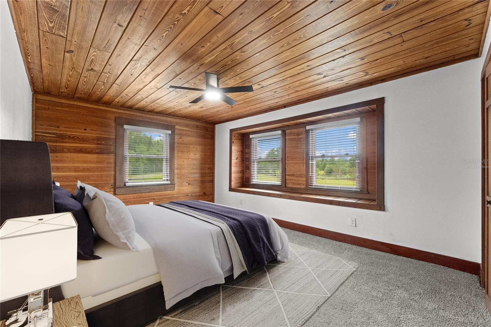 Virtually Staged - 15551 VINOLA CT, MONTVERDE