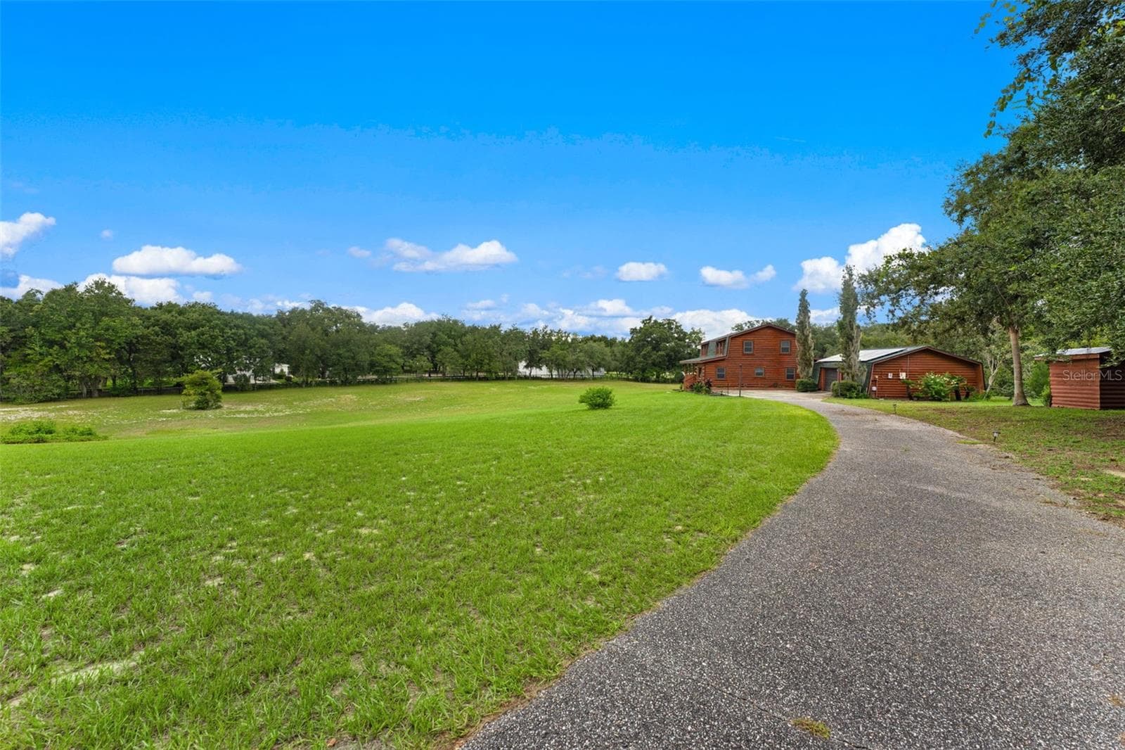 Single Family Residence at 15551 VINOLA CT, MONTVERDE, photo 32 of 42