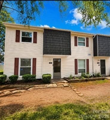 7916 Shady Oak Trail