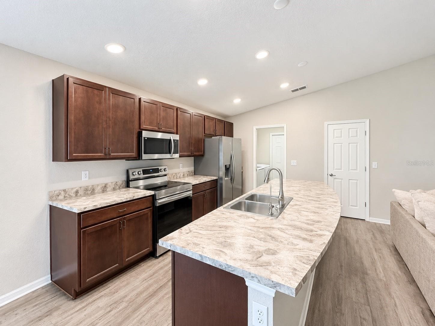 Single Family Residence at 11383 SW 58TH CIR, OCALA, photo 17 of 38