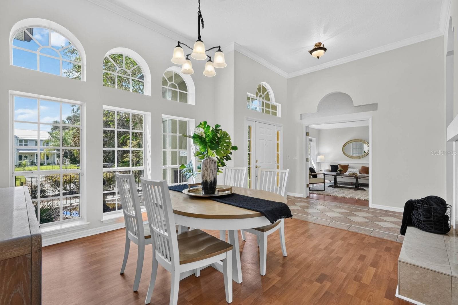 Single Family Residence at 500 LAKE WINNEMISSETT DR, DELAND, photo 6 of 86